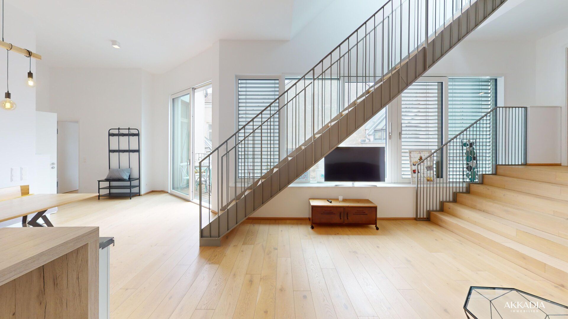 Exklusives Dachgeschossjuwel mit großzügiger Terrasse und Balkon beim Spittelberg
