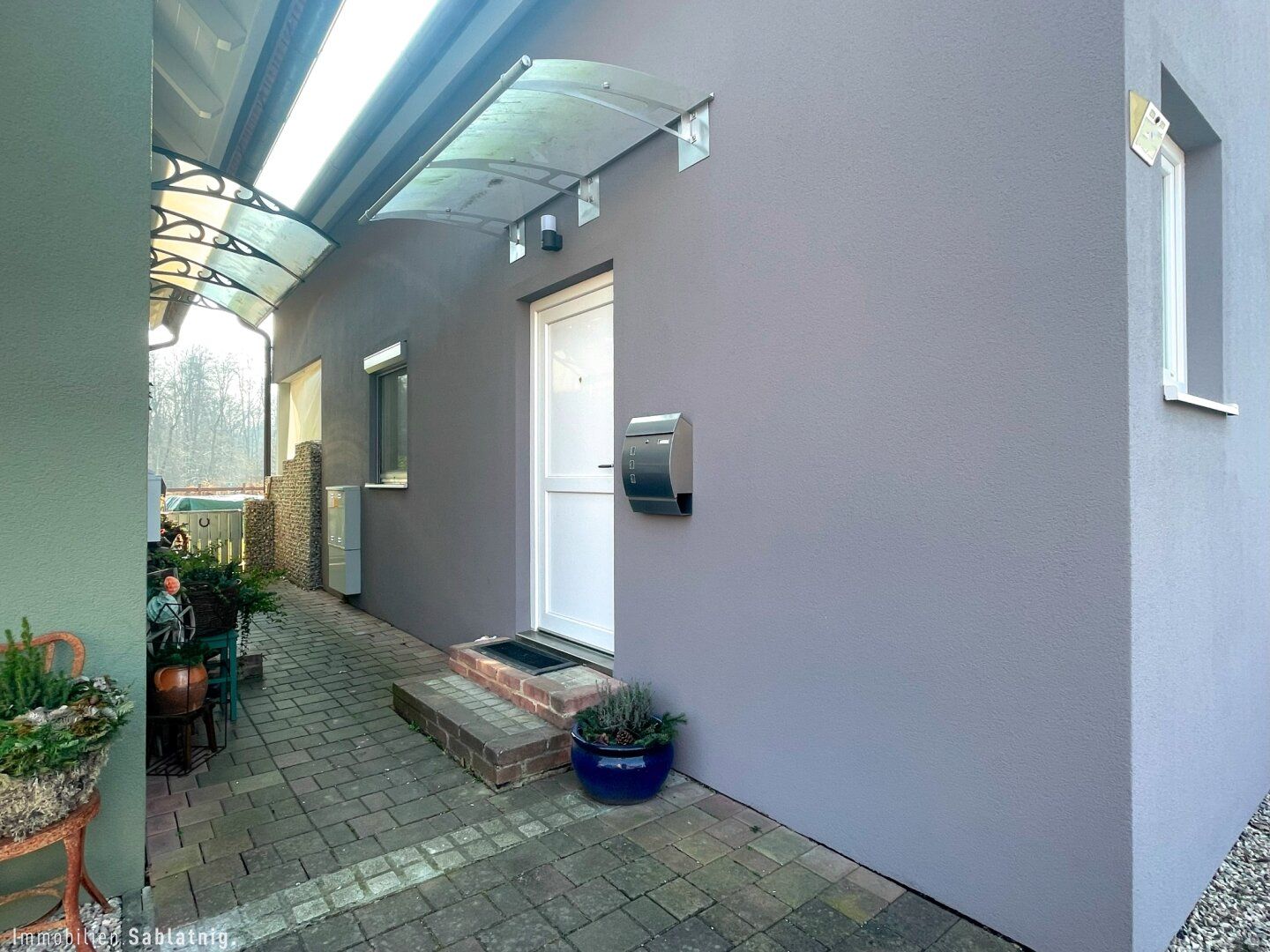 MEHR ALS EINE WOHNUNG! Ihr kleines Traumhaus in Ruhelage mit Garten & Privatsphäre!