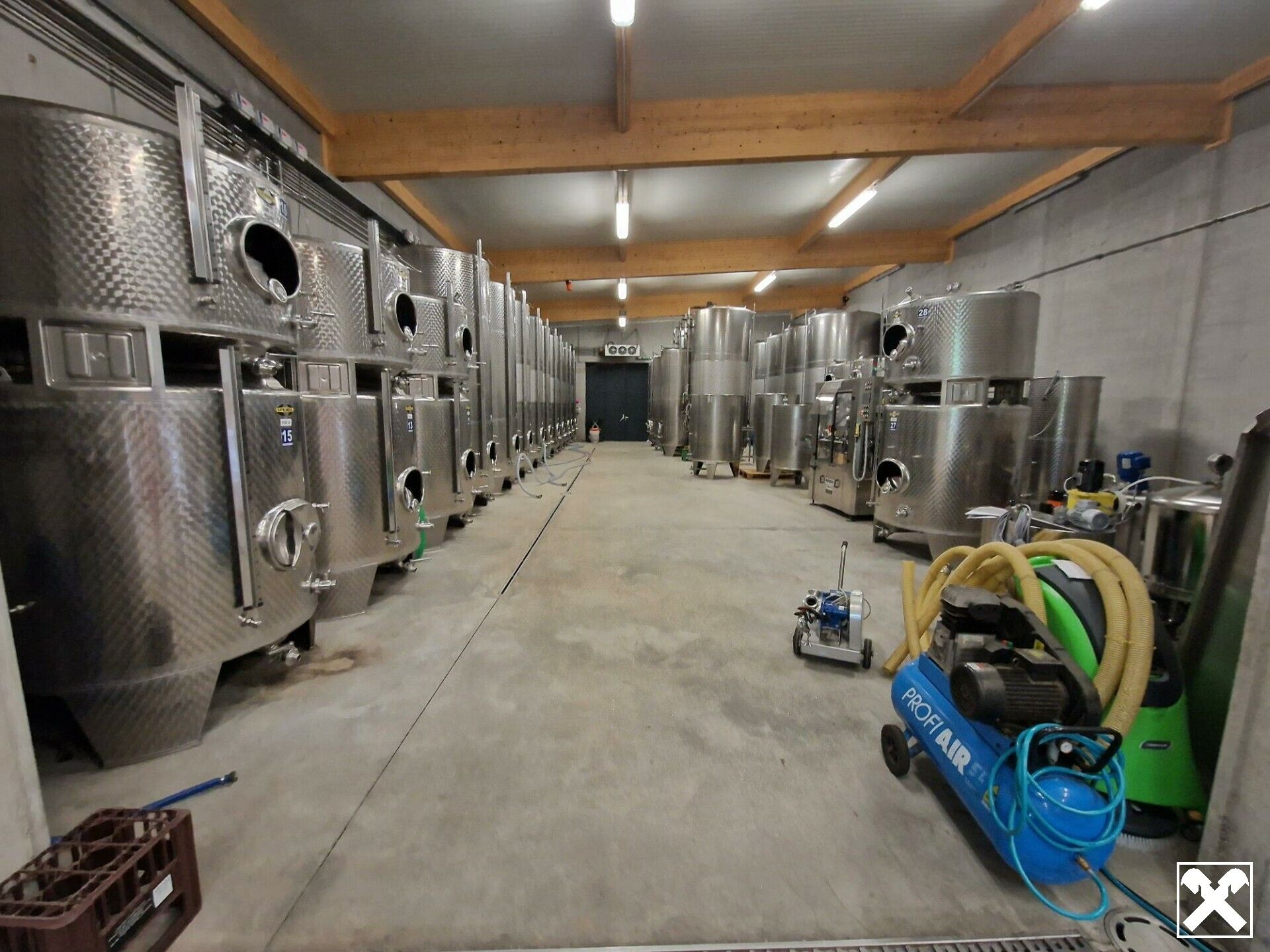 RARITÄT: MODERNE WEINKELLEREI ZUR LANGFRISTIGEN MIETE - Ansicht 4