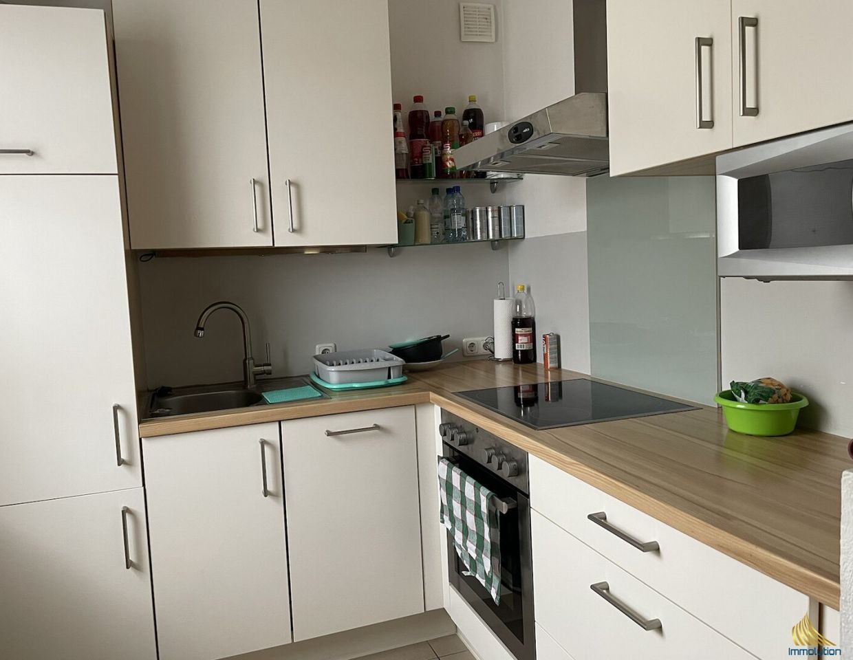Wohnung mit Wintergarten!