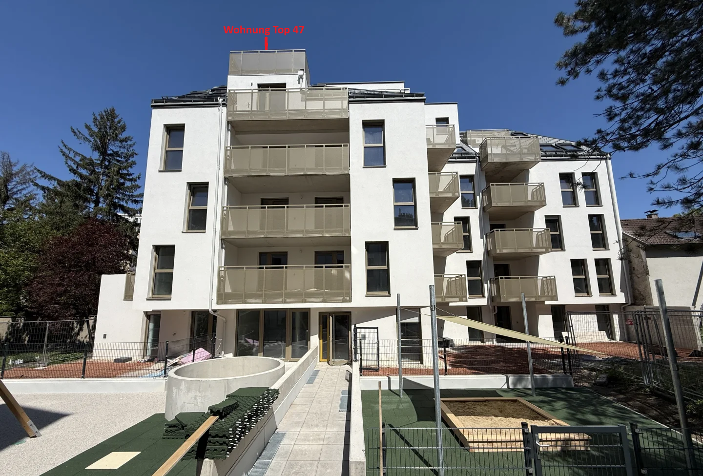 Ruhige DG-Wohnung mit Sonnenterrasse und Klima, Erstbezug, privat, 3 Min zur U1 Kagranerplatz
