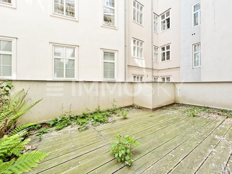 Terrassenglück trifft Altbaucharme - Vis-a-vis TU Wien!