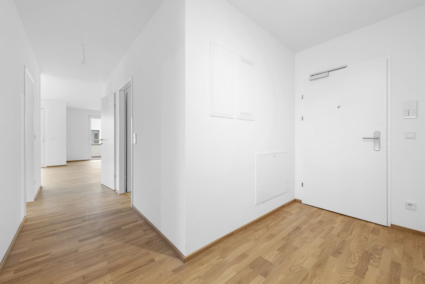 PROVISIONSFREI! Hochwertig konzipierte 3-Zimmer-Wohnung mit Garten | Offene Wohnküche, Schrankraum | Tiefgarage - Mehr