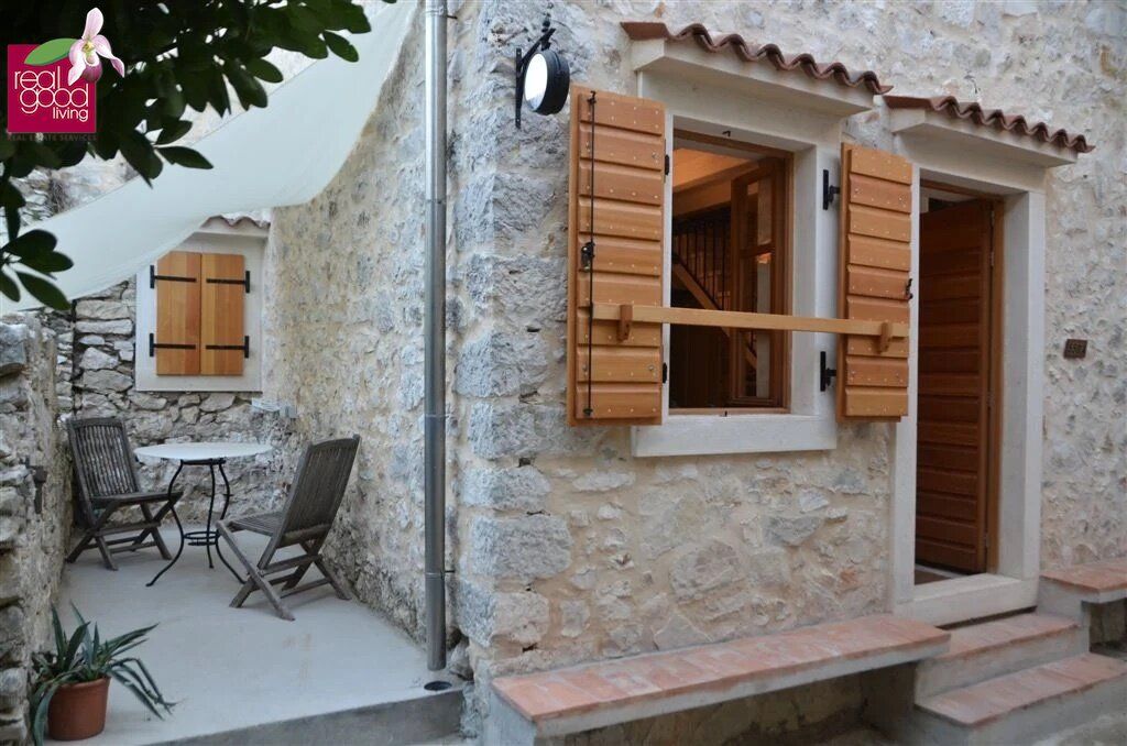 Haus – Susak