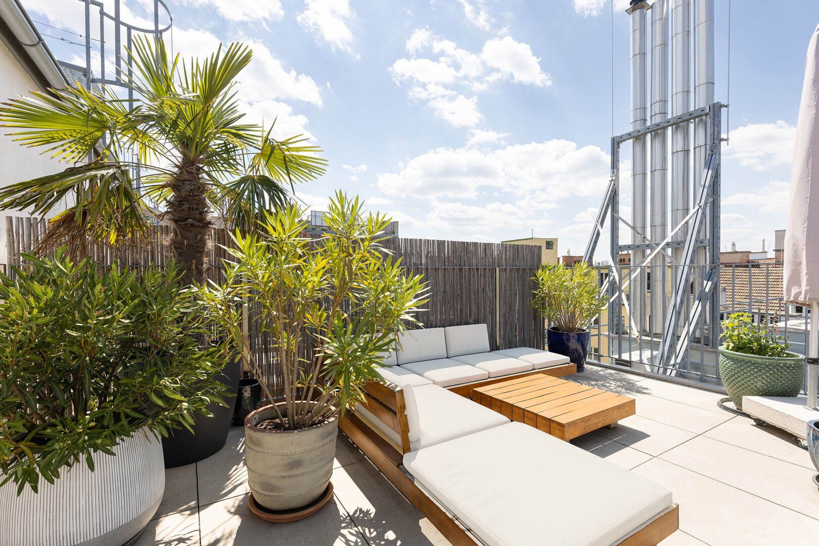 CITY LIFE - TRAUMHAFTES PENTHOUSE MIT WIEN-BLICK OHNE VIS-A-VIS