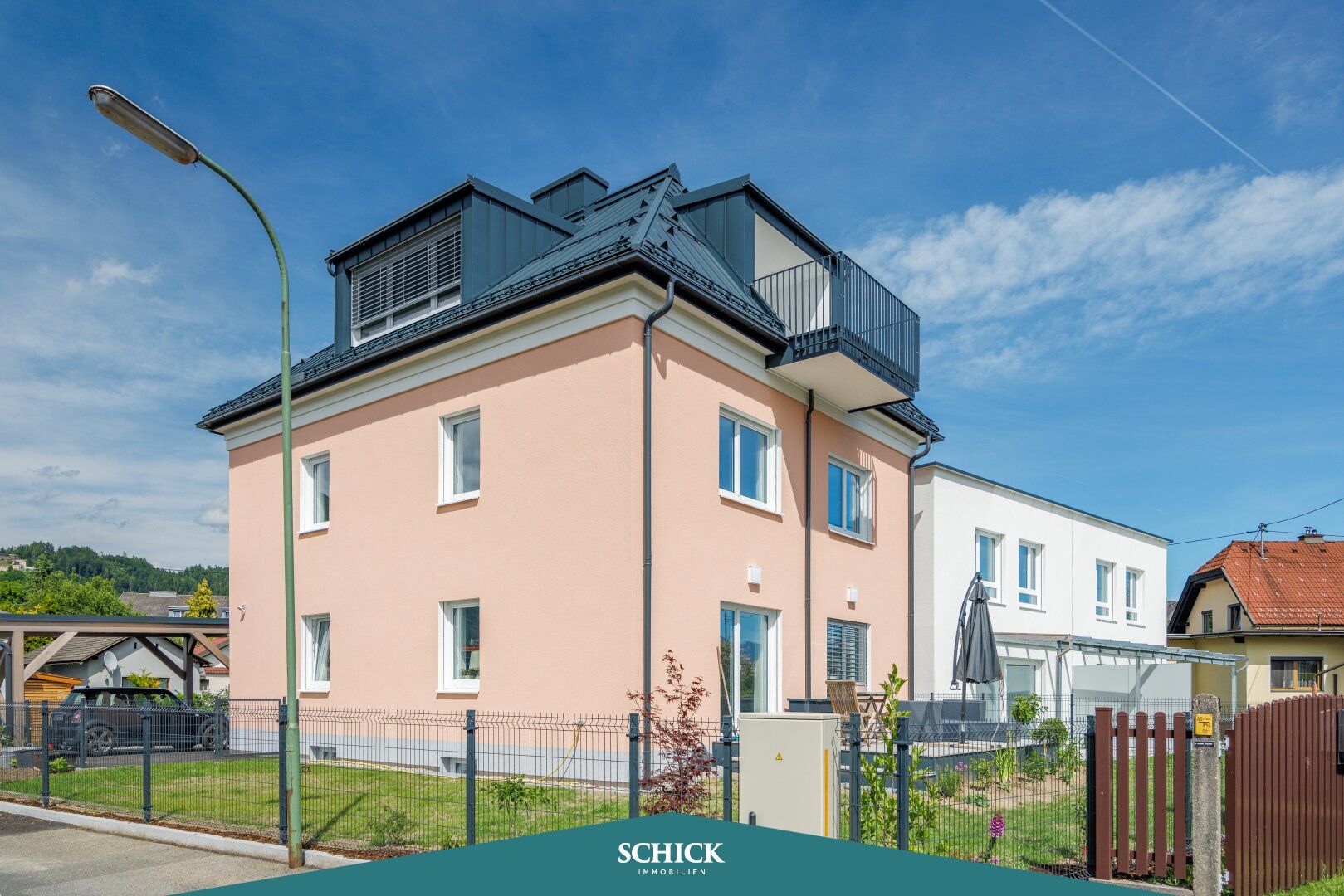 BEZUGSFERTIG - Exklusive Maisonette mit Panoramablick in Landskron