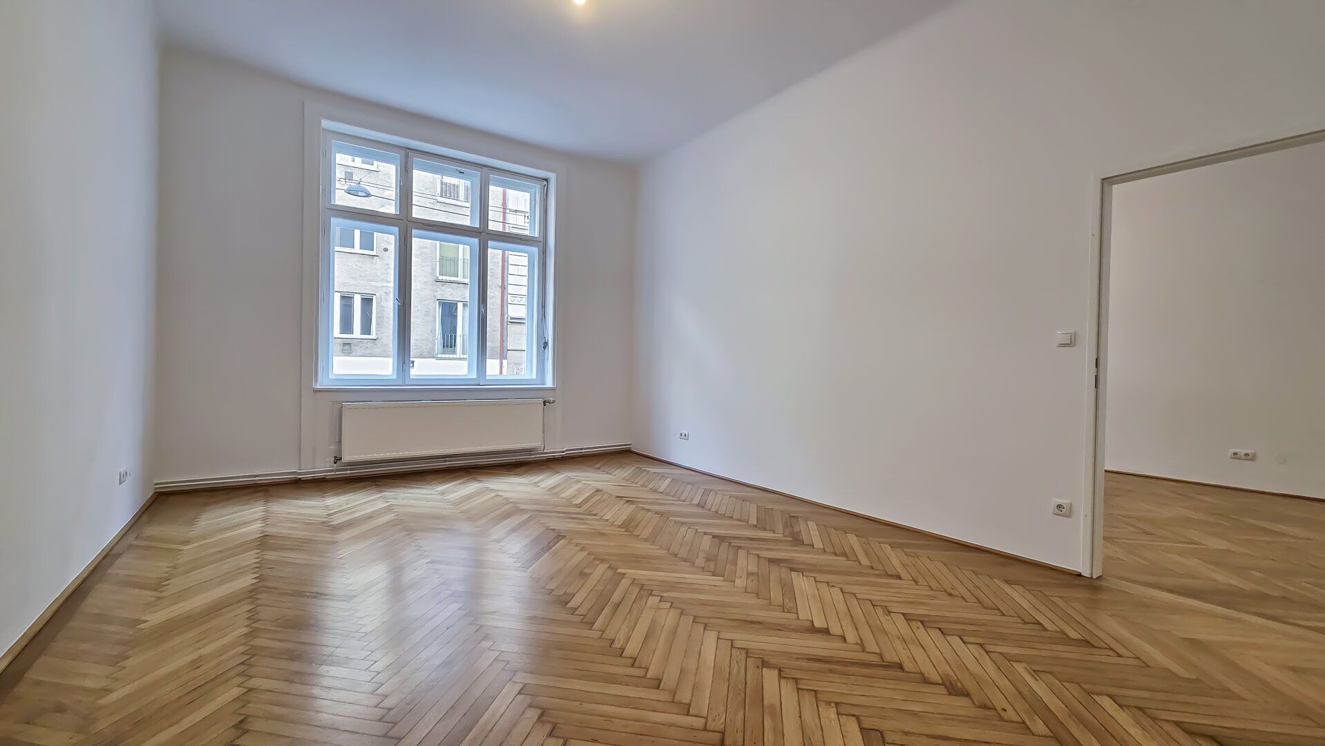 Generalsaniertes Altbaubüro auf 3 Etagen in 1070 Wien mit Terrassenfläche - Ansicht 4