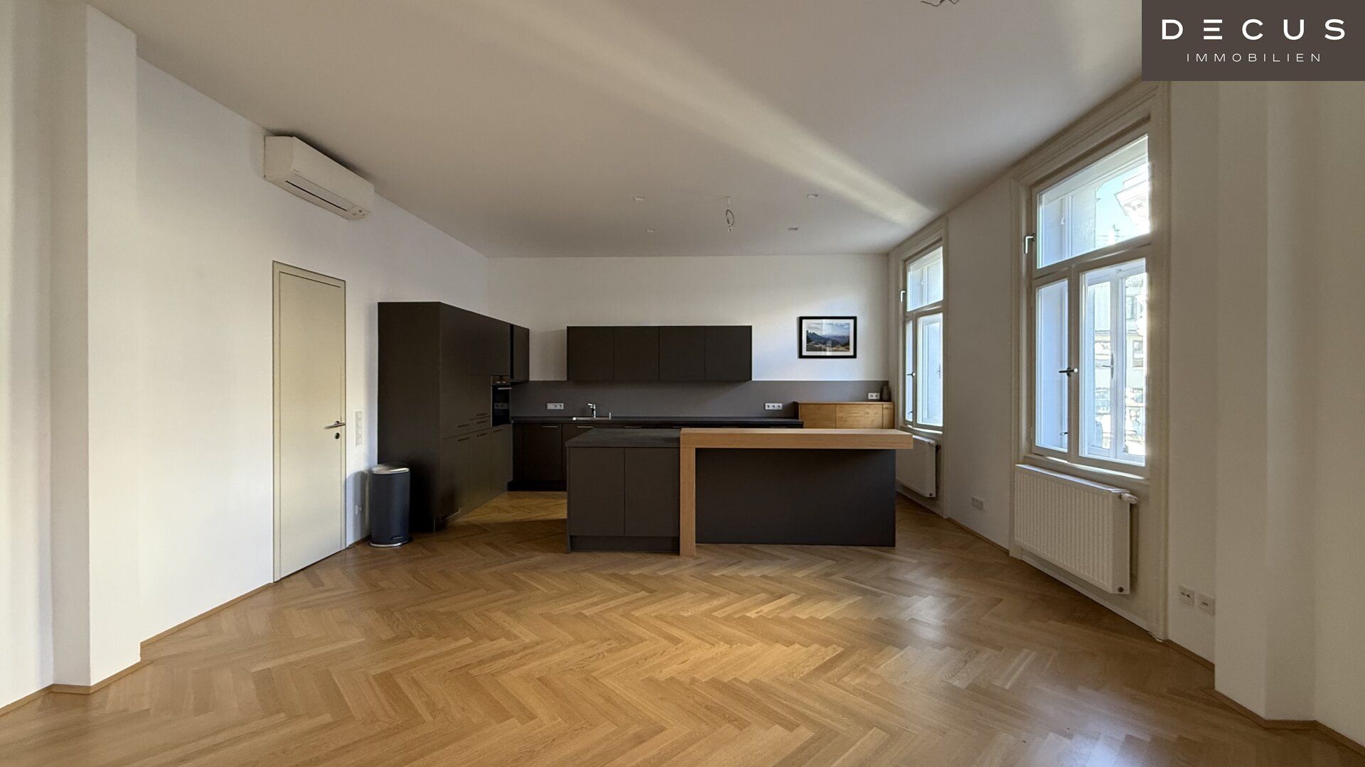 / UNBEFRISTETE MIETDAUER / MITTEN IN DER STADT/ 3 ZIMMER