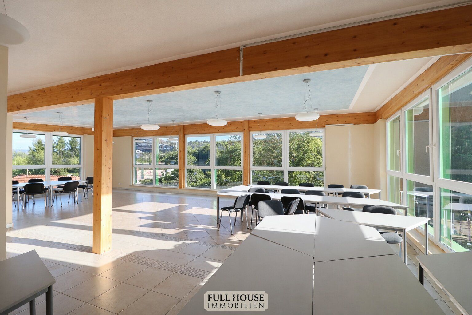 Exklusives Penthouse-Büro mit ca. 151,65 m² und großzügigen Arbeitsflächen - Ansicht 5