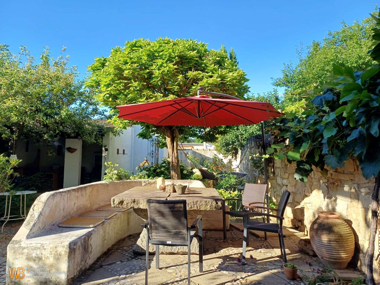 190m² WFL mit 2 Wohneinheiten + 300m² Garten + 90m² Stadl + 115m² Lagerräume