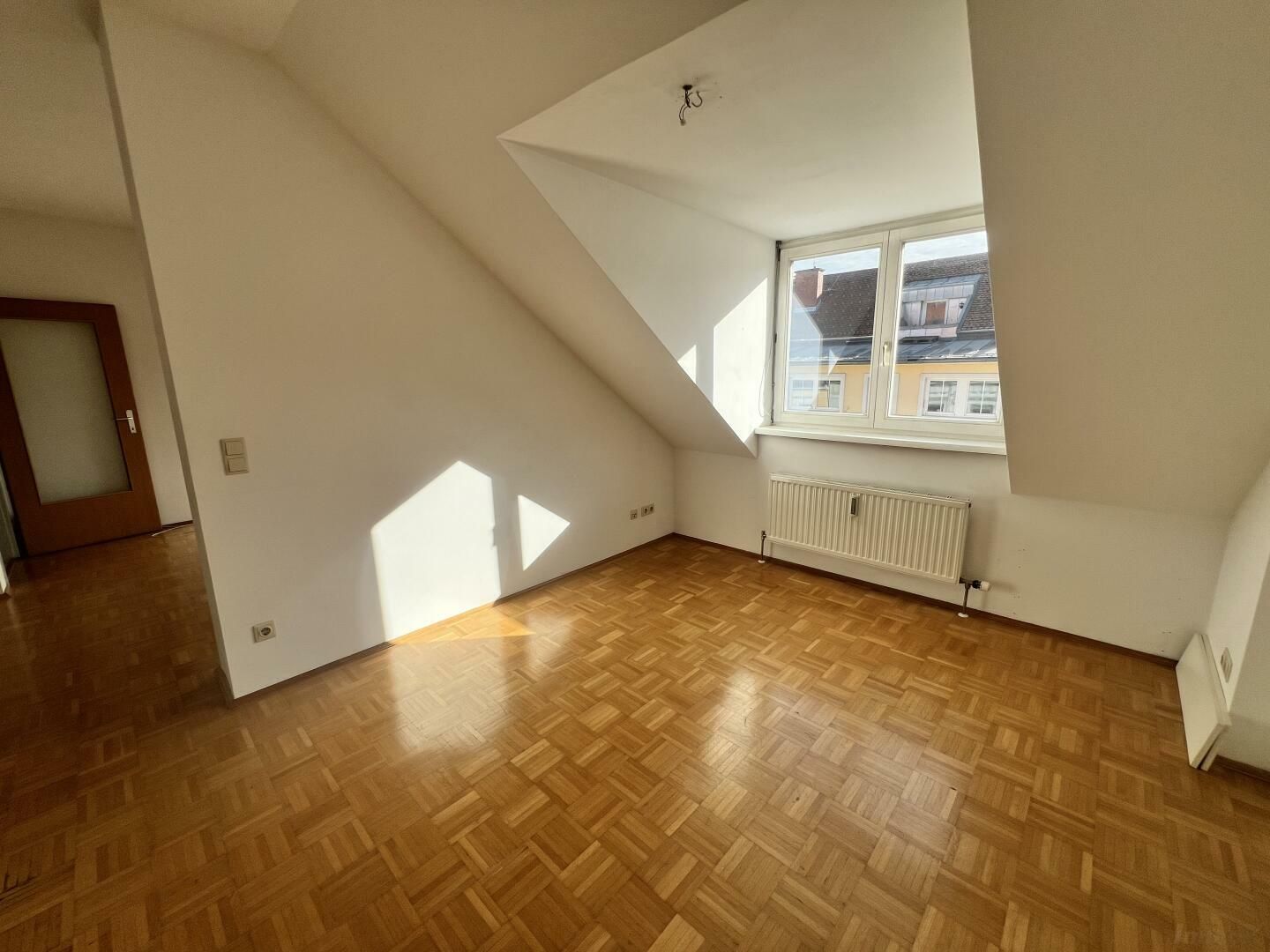 Attraktive 2-Zimmer-Wohnung in Top-Lage Jakomini/Steyrergasse - Ideal Studenten oder Single's ++Videorundgang++