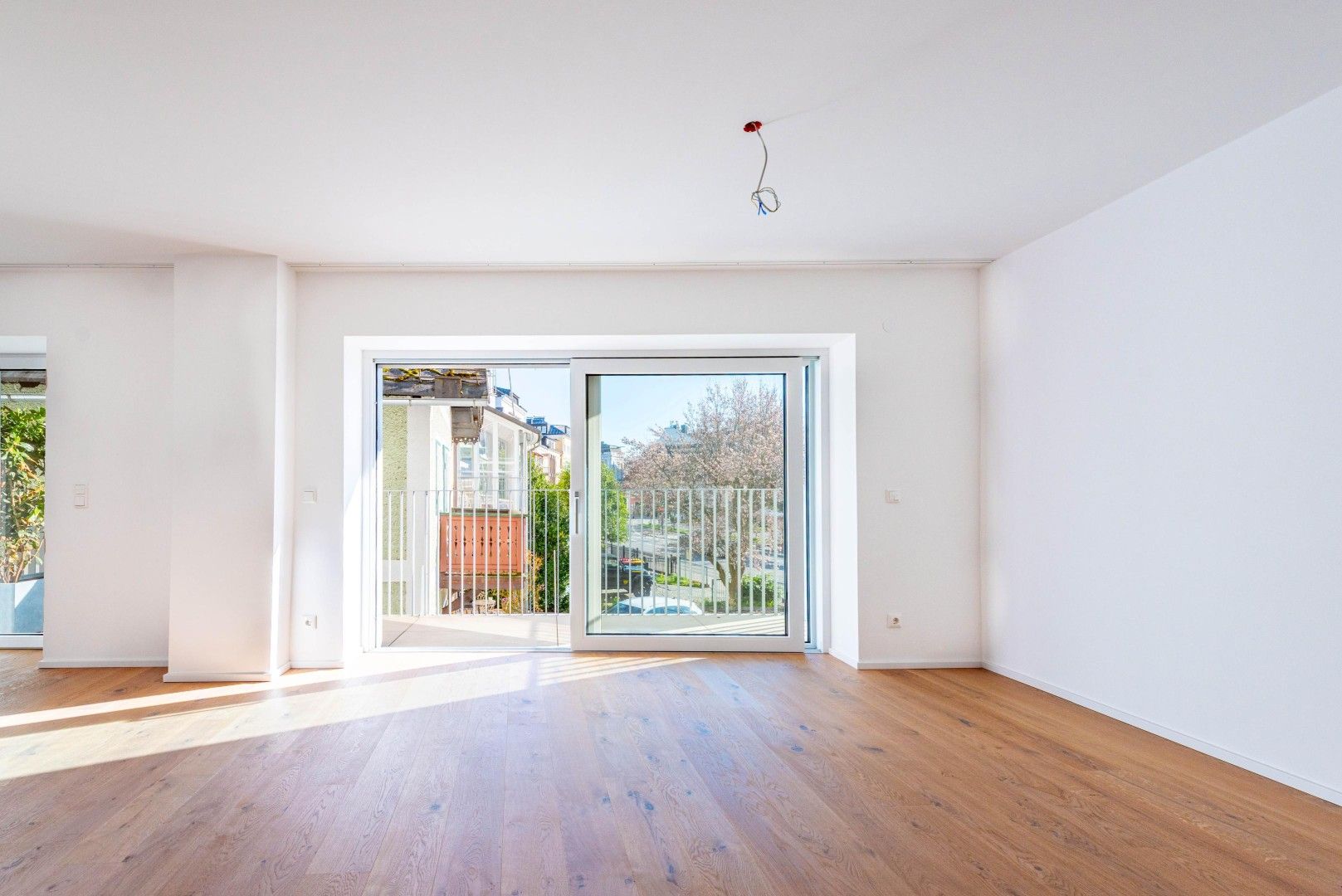 LAKESIDE - Bezaubernde Etagenwohnung Top 2
