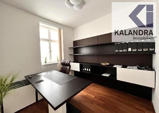 Schlafzimmer 2/ Büro +