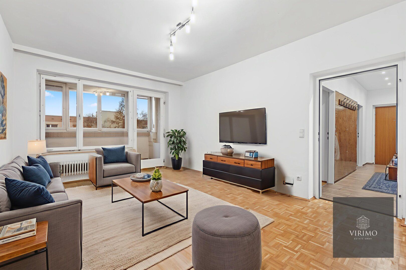 Moderne 4-Zimmer-Wohnung mit verglaster Loggia in ruhiger Lage von Linz-Bindermichl