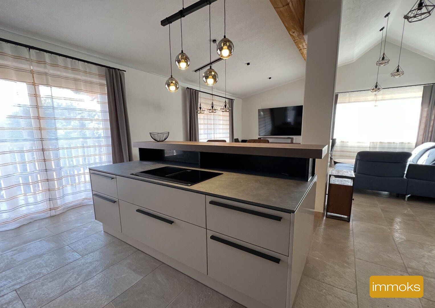 Traumhafte PENTHOUSE Wohnung - zum Wohlfühlen - Kirchberg/R.