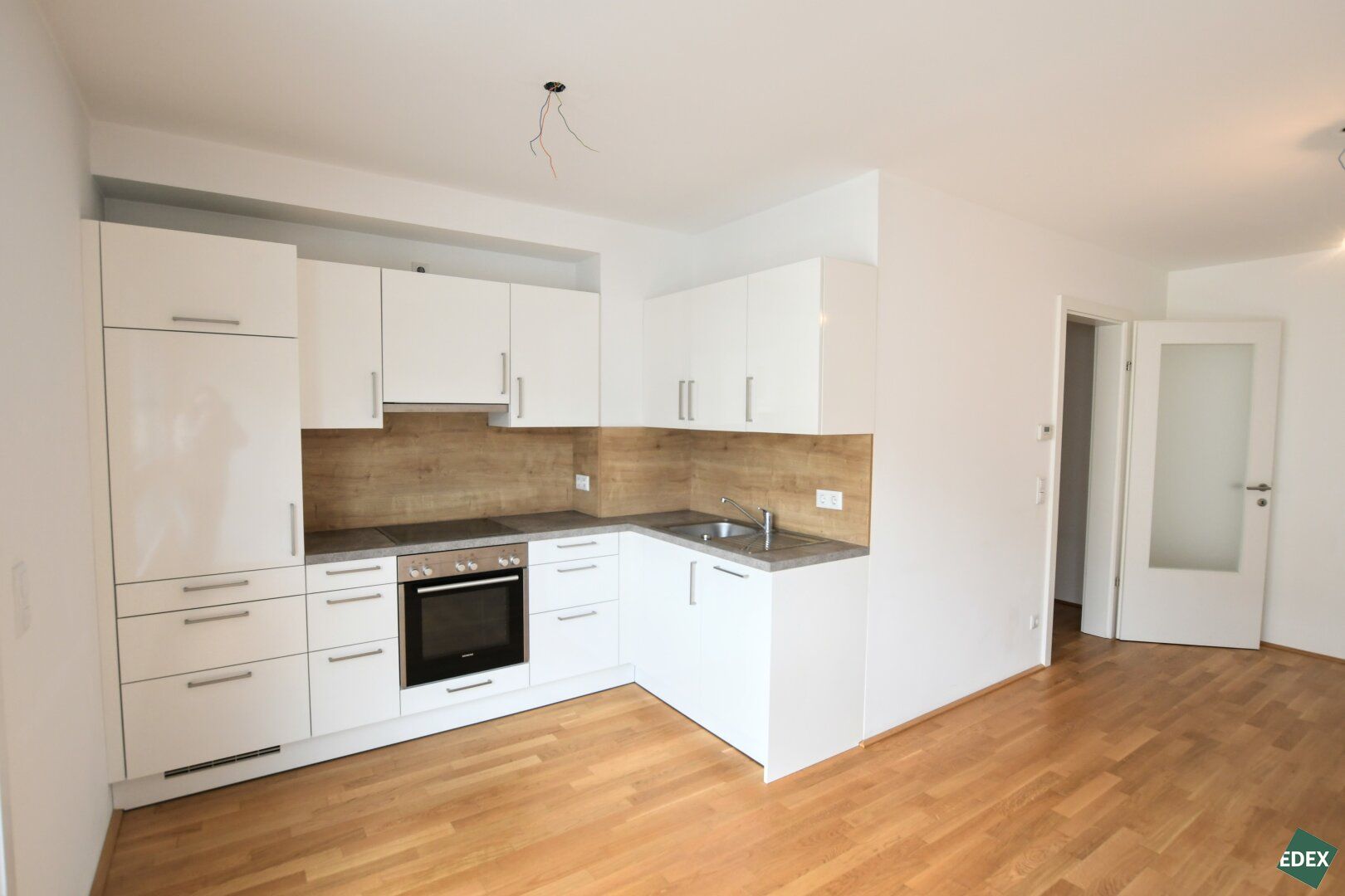 Licht, Luft & Lage: 2-Zimmer-Wohnung beim Kutschkermarkt