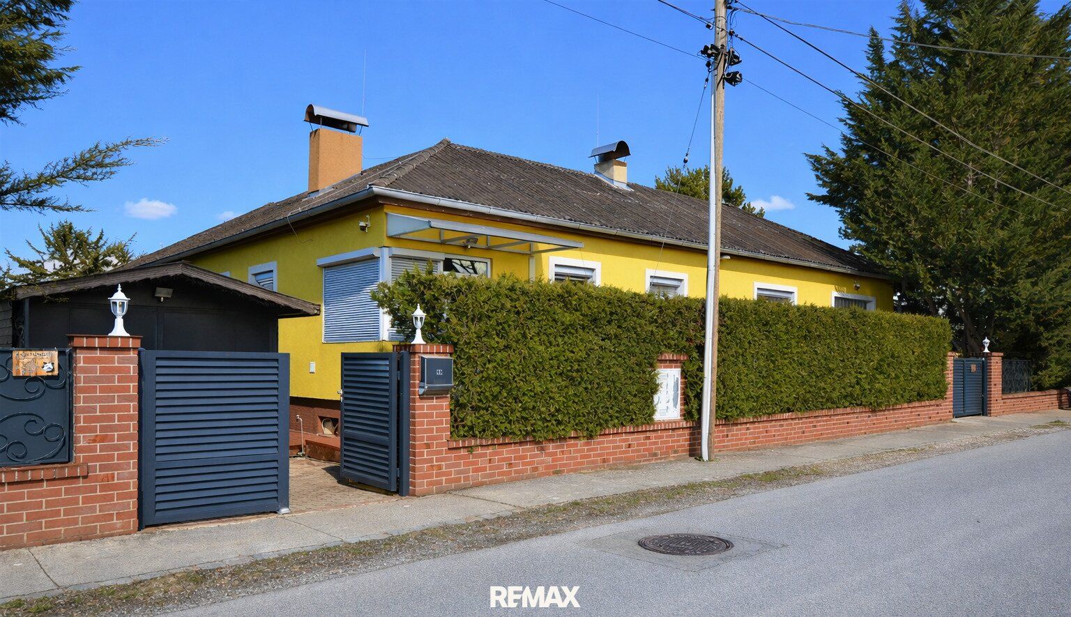 Licht, Luft und Freiheit: Bungalow mit großem 1.622 m² Garten und Pool - Ansicht 4