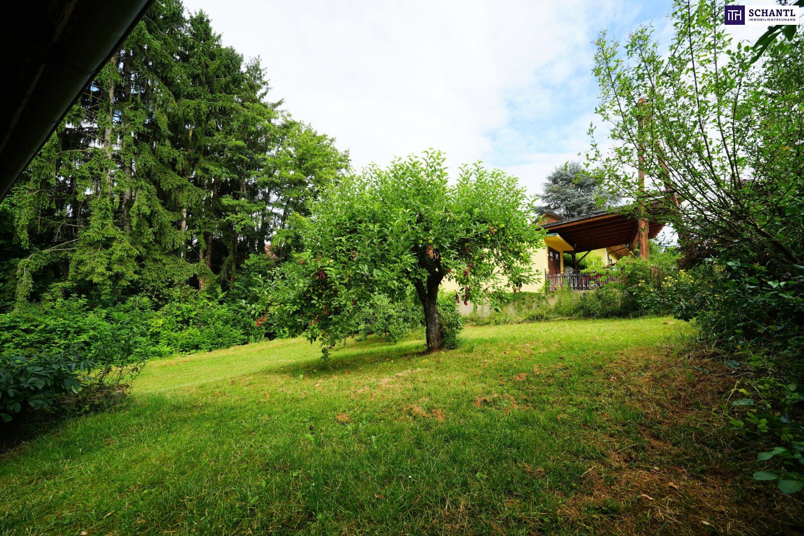 TOP-LAGE IN PETERSBERGEN: BEGEHRT & GRÜN - IHR TRAUMGRUND ZUM ENTSPANNEN! Natur- und Stadtnähe im traumhaften St. Peter!