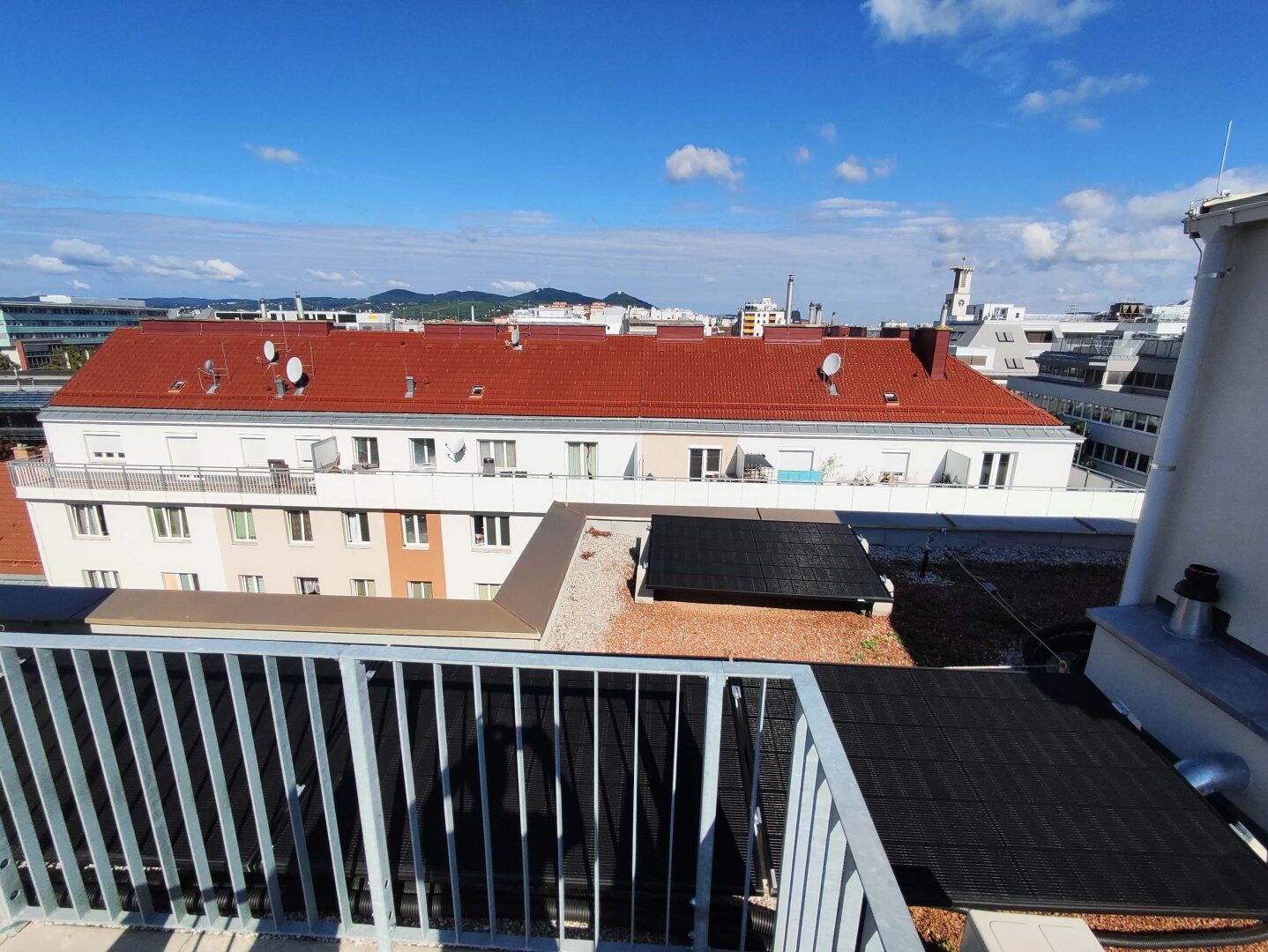 TOP NEUBAU DG-3-Zimmer-ERSTBEZUG mit Terrassen in 1210 Wien! Top 1/38
