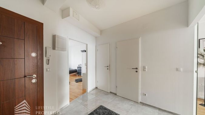 Lichtdurchflutete 2-Zimmer Wohnung, Nähe Floridsdorfer Bahnhof by Lifestyle Properties, Stock-im-Eisen-Platz 3