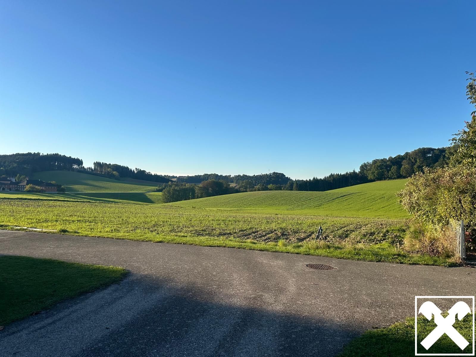 Baugrund in Naturlage mit Fernblick - Ansicht 3