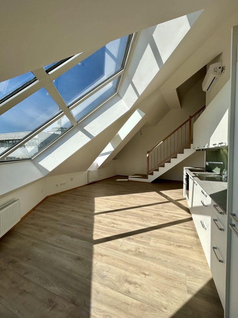 Traumhafte Dachgeschoßwohnung in Klosterneuburg - Erstbezug mit Terrasse!