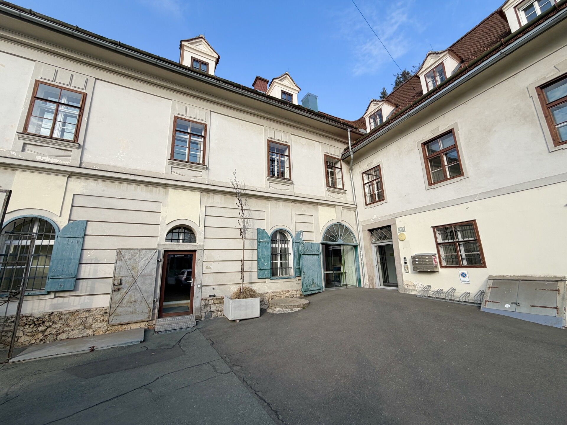 Büro im stilvollen Altbau in zentraler Lage - 8010 Graz