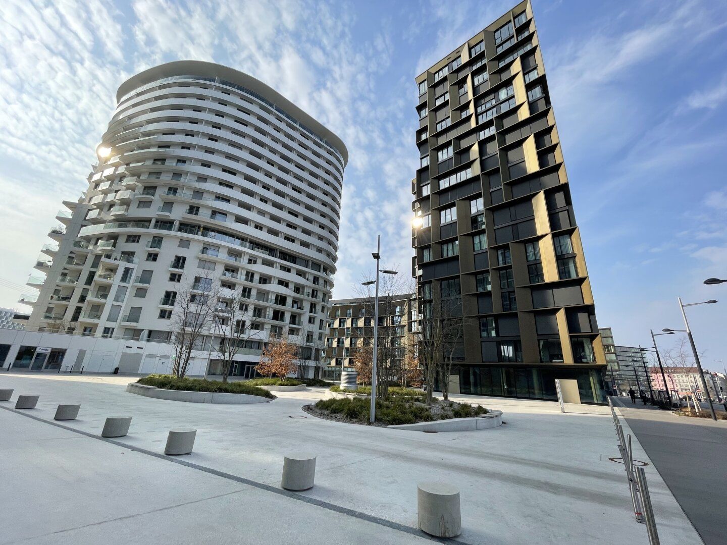 Bel&Main: UNBEFRISTETE 2-Zimmer-Wohnung mit Loggia im Haus mit vielen Extras ab August!