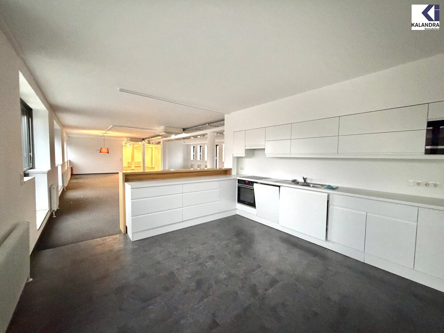 360 TOUR // BÜROFLÄCHE IM FABIANIHAUS - Ansicht 4