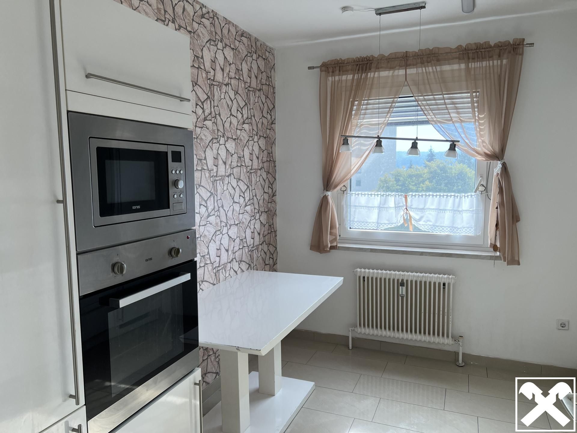 RESERVIERT: 4-Zimmer-Eigentumswohnung mit Loggia - Wohnkomfort in attraktiver Stadtlage