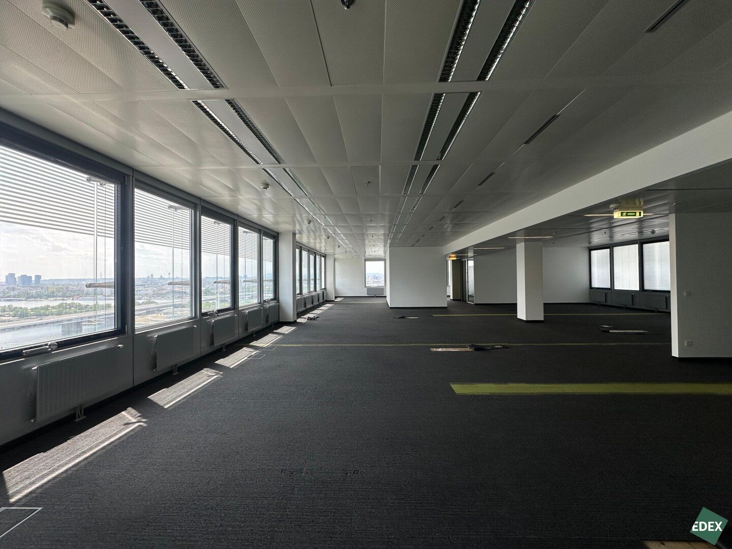 Attraktive Bürofläche mit Aussicht | Ares Tower - Ansicht 5