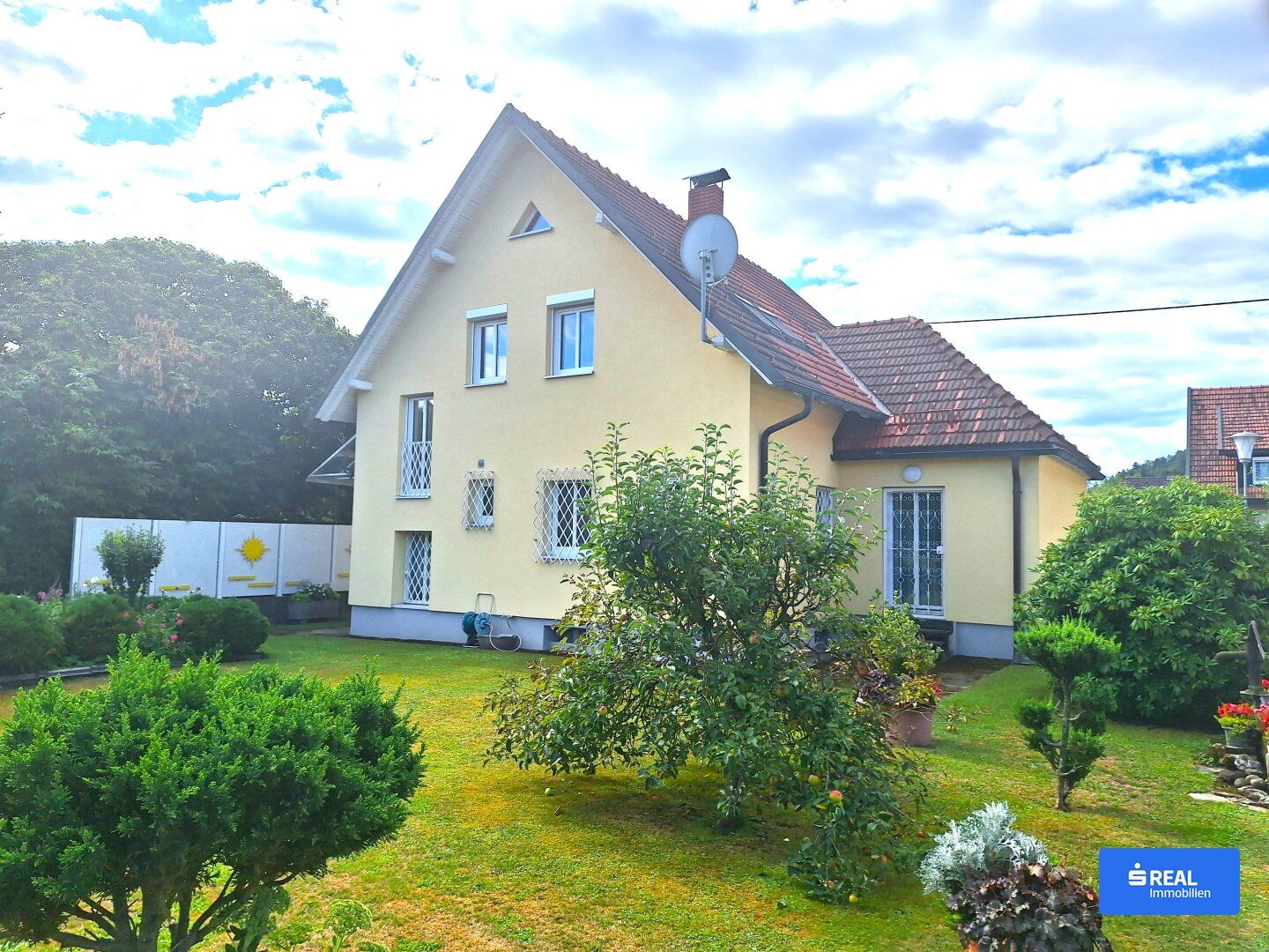 Perfekter Familienwohnsitz! Top gepflegtes Einfamilienhaus in Klagenfurt