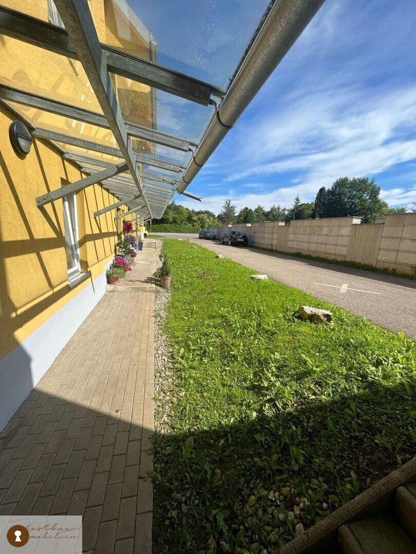 Signifikant famose Erdgeschoßwohnung in St. Peter - mit Terrasse und Parkplatz in der Thomas-Arbeiter-Gasse zur Miete!