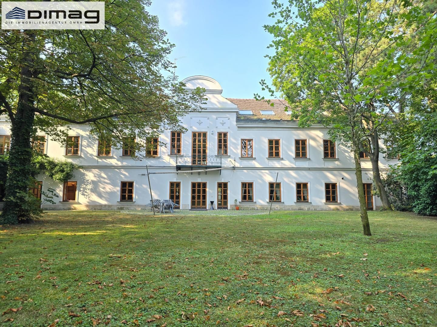 Auf den Spuren der Kaiserin - das Geheimnis eines Erfolges - phantastisches Landhaus mit Park