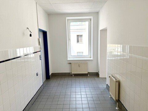UNBEFRISTET - Modernes Büro/ Studio / Kosmetik in Hofruhelage (U-Bahn Niederhofstrasse) - Ansicht 3