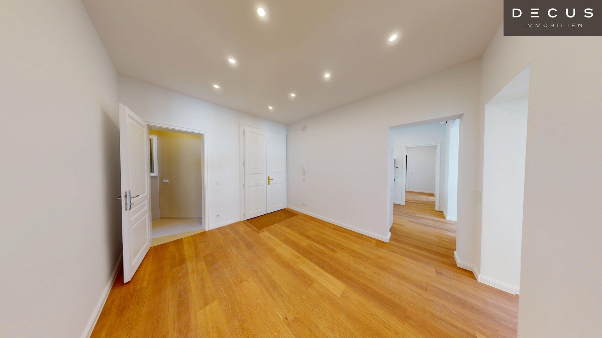 | NAHE TABORSTRASSE | 4,5 ZIMMER | AB SOFORT VERFÜGBAR | 4. LIFTSTOCK | LICHTDURCHFLUTET | NEUE EINBAUKÜCHE