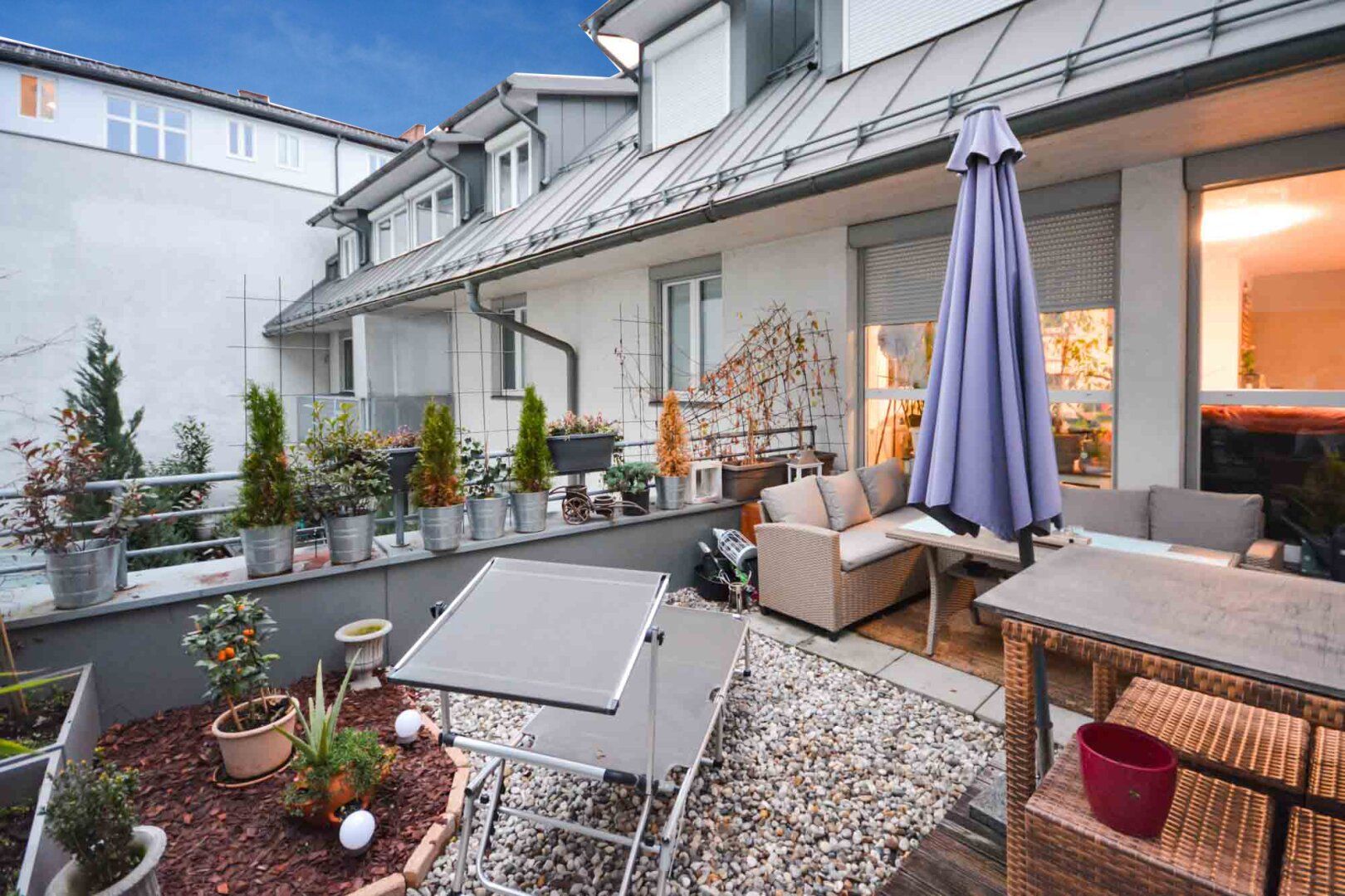 Attraktive Innenstadtwohnung mit XL-Terrasse & Tiefgarage