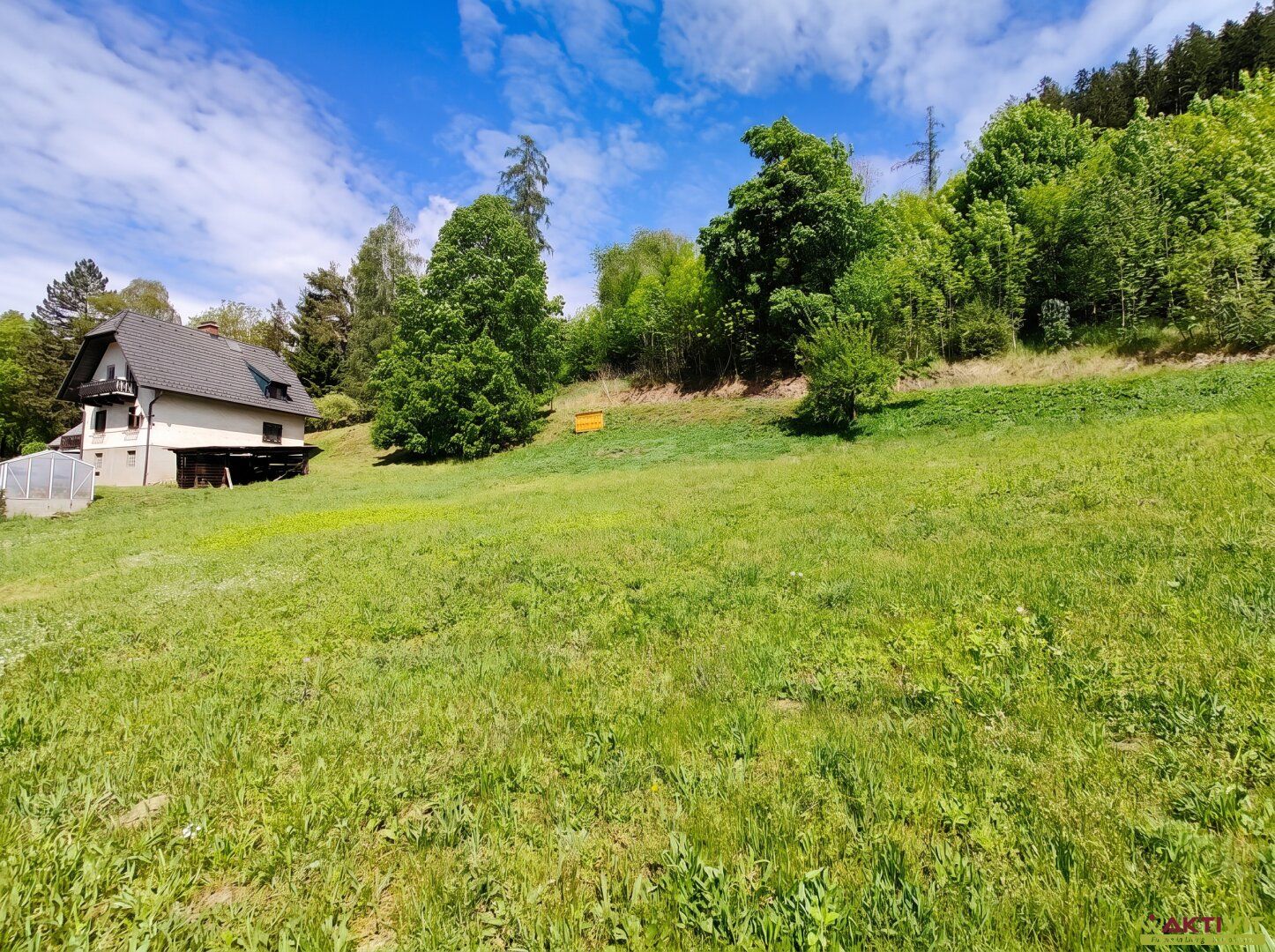Sonniges Baugrundstück mit rund 1.200 m² und Bergblick im Liesingtal. - Ansicht 2