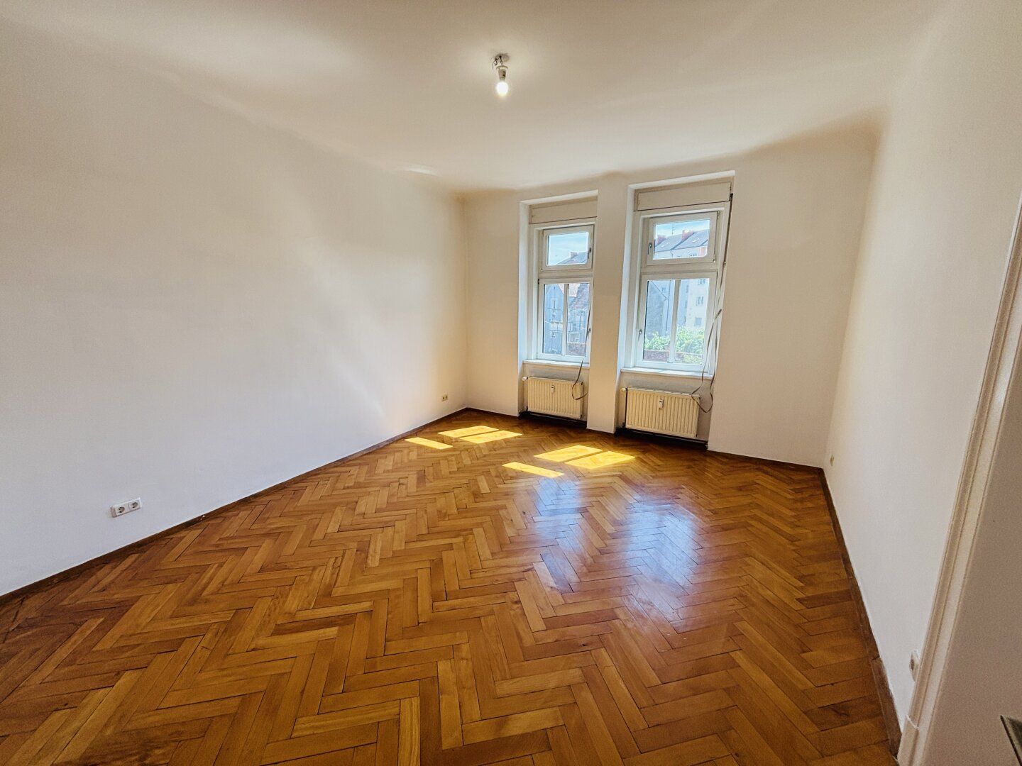 Helle 52m2, 2-Zimmer-Wohnung in ruhiger Lage zu vermieten!