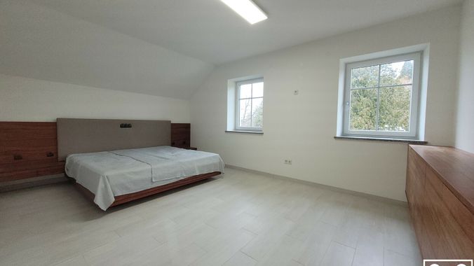 Eltern Schlafzimmer Wohnung 2