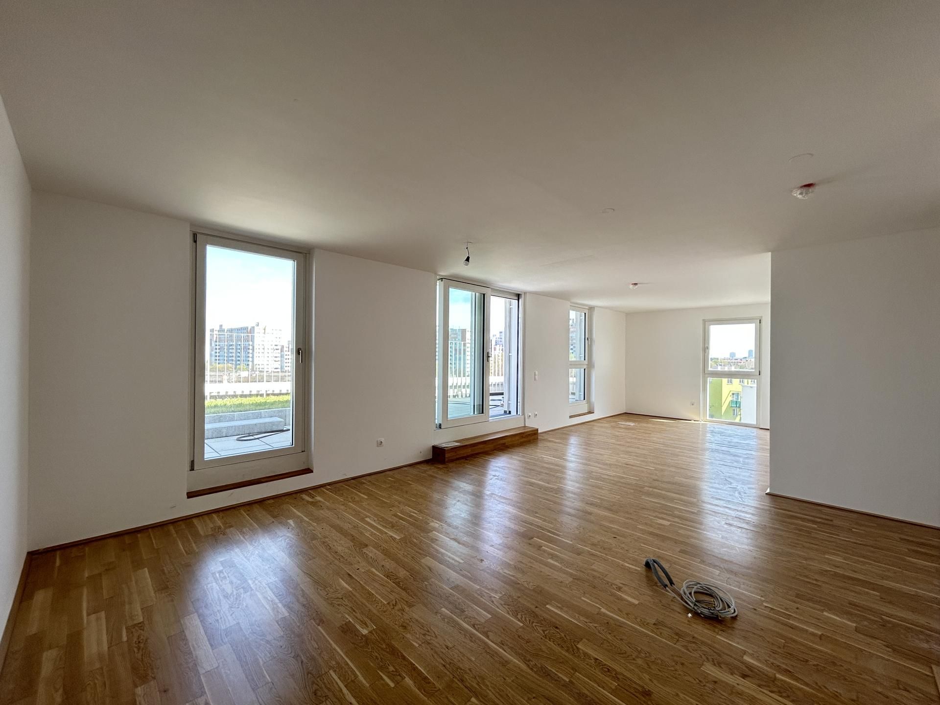 Moderne 4-Zimmer-Eigentumswohnung mit Dachgarten - Ihr neues Zuhause!