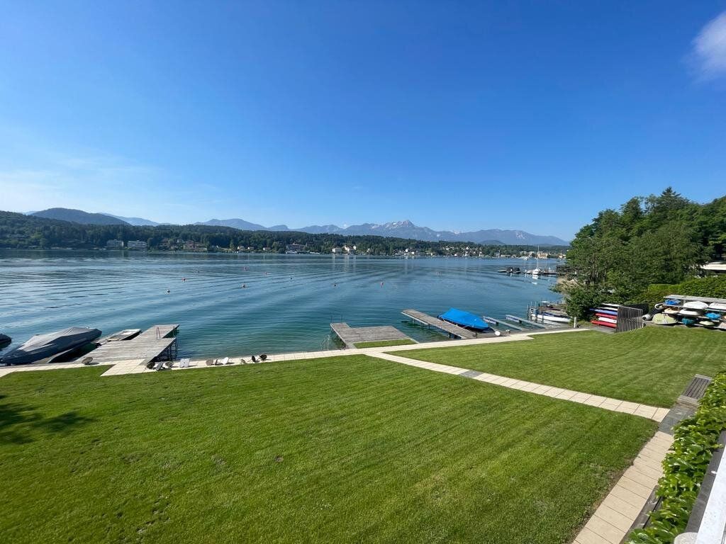 Exklusive Freizeitimmobilie am Wörthersee mit Seezugang und AirBnB-Potenzial