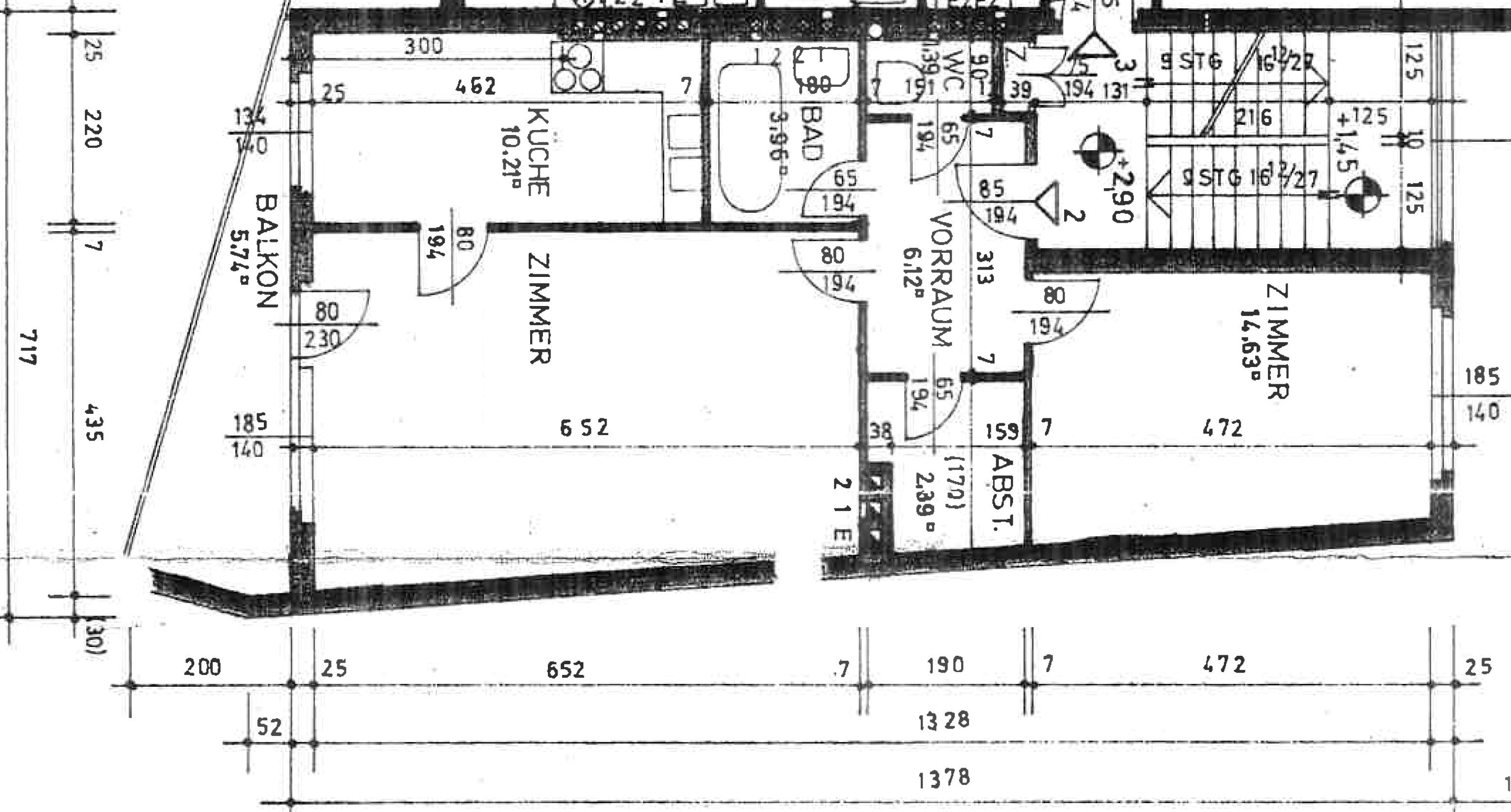 Wohnung mit Balkon, 1ter Stock