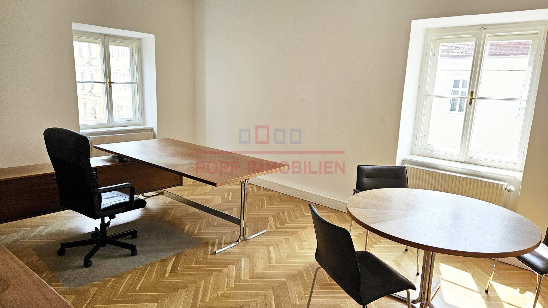 Büro für Steuerberatung in zentraler Lage: 3 Räume, bei Bedarf Besprechungszimmer und Gemeinschaftsraum - Ansicht 2