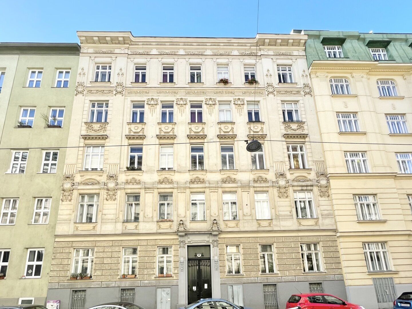 4-Zimmer Wohnung im Stilaltbau | Nähe U3/Wien Mitte