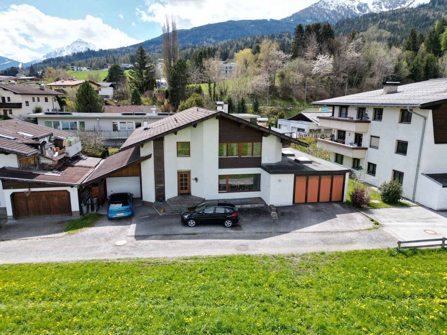 Charmantes Wohn- und Geschäftshaus mit vielfältigen Möglichkeiten im Herzen von Mutters
