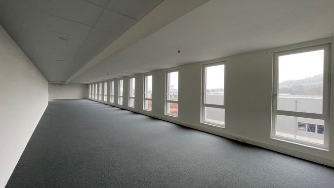 2340 Wien, Kalterer Gasse 5 innen groß 2