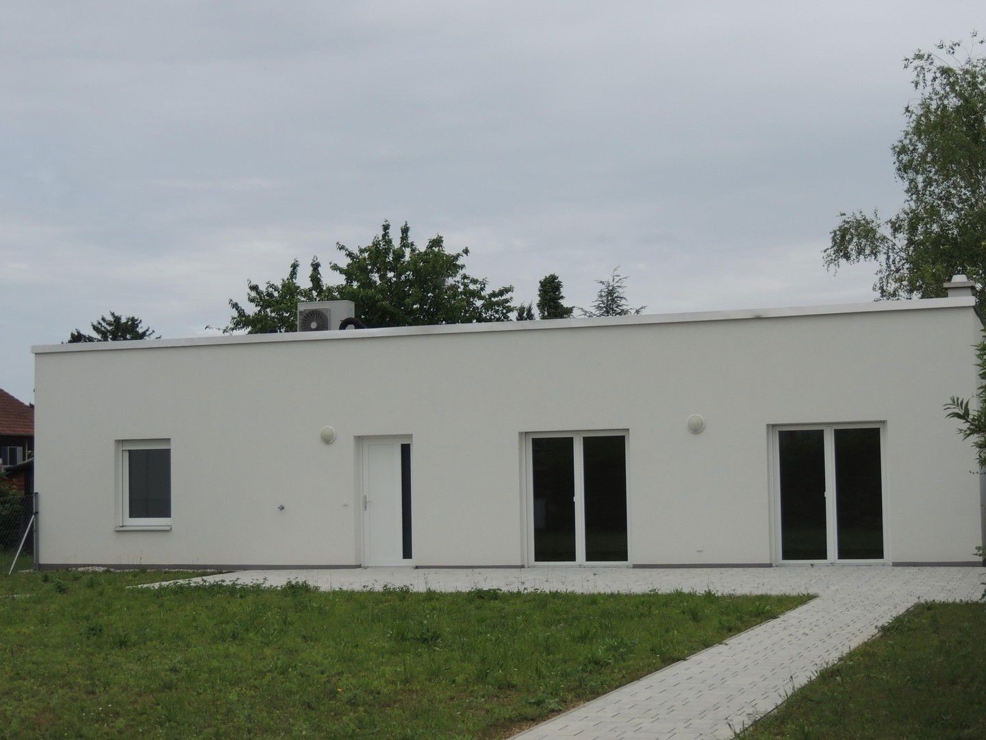 Einfamilienhaus mit Grundstück provisionsfrei
