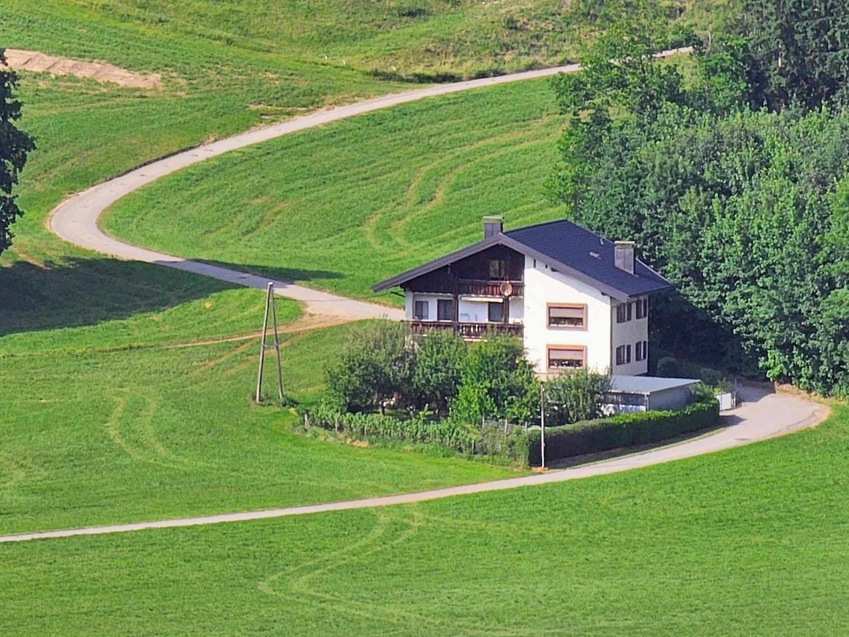 Großes Familienhaus mit Ausbaupotenzial in Stadt- und Seenähe - Privatverkauf ohne Maklergebühren