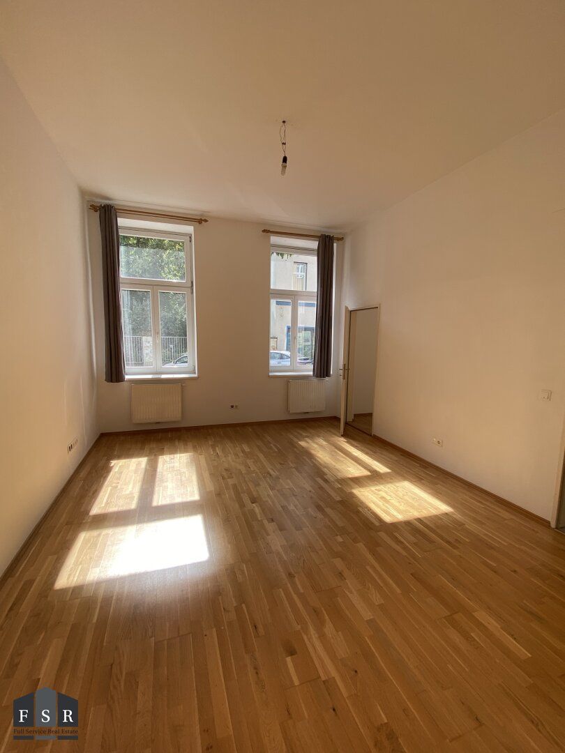 SCHNÄPPCHEN: Helle Singlewohnung mit Grünblick